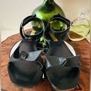 🌟👇NEW IN BOX 🌟🔥 Kaanas Women’s Leblon Bow open Toe black size 6